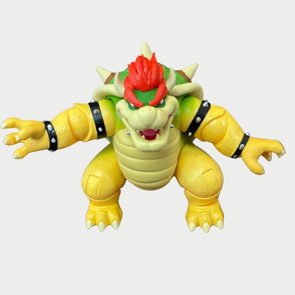 Bowser SUPER MARIO BROS. MOVIE 7-Inch Feature Action Figure